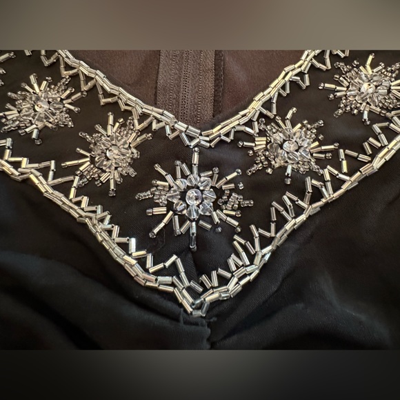 Tadashi Too Black Dress Off The Shoulders With Beadery Knee Length Size 2X - Picture 9 of 12